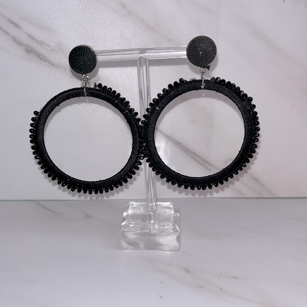 Kenneth Jay Lane Black Bead Circle Earrings 16$